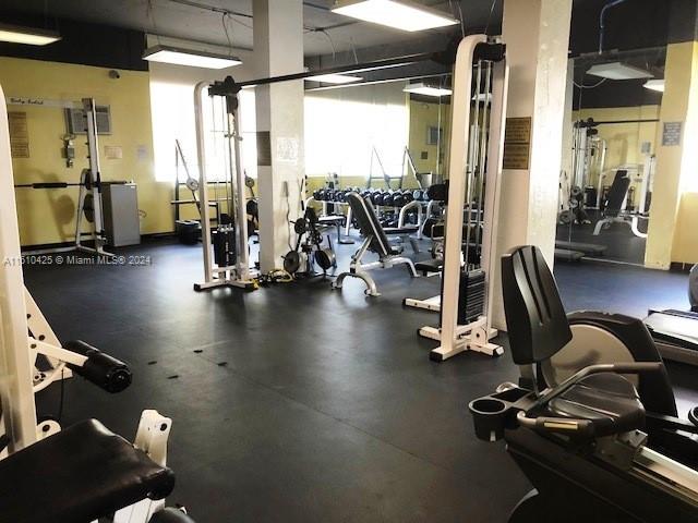 BRICKELL BISCAYNE CONDO - Residential Lease