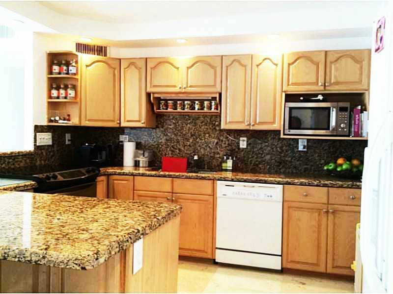 ISLAND BREAKERS CONDO - Residential Lease