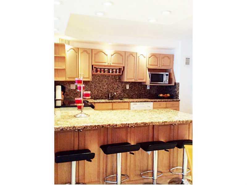 ISLAND BREAKERS CONDO - Residential Lease