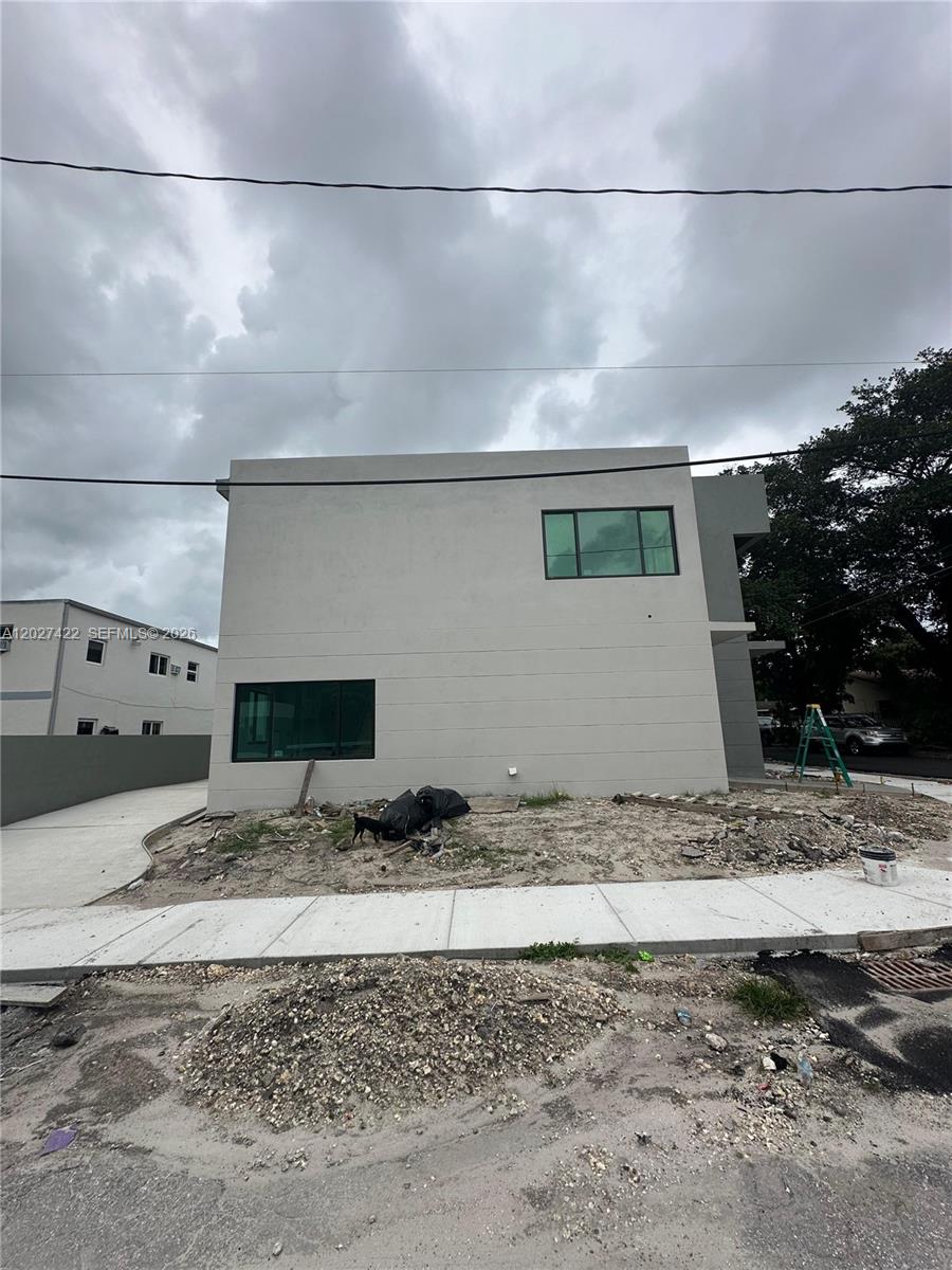 LIBERTY PK AMD PL 1ST ADD - Residential Income