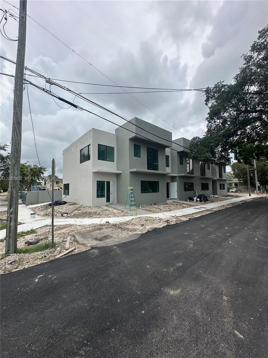 LIBERTY PK AMD PL 1ST ADD - Residential Income