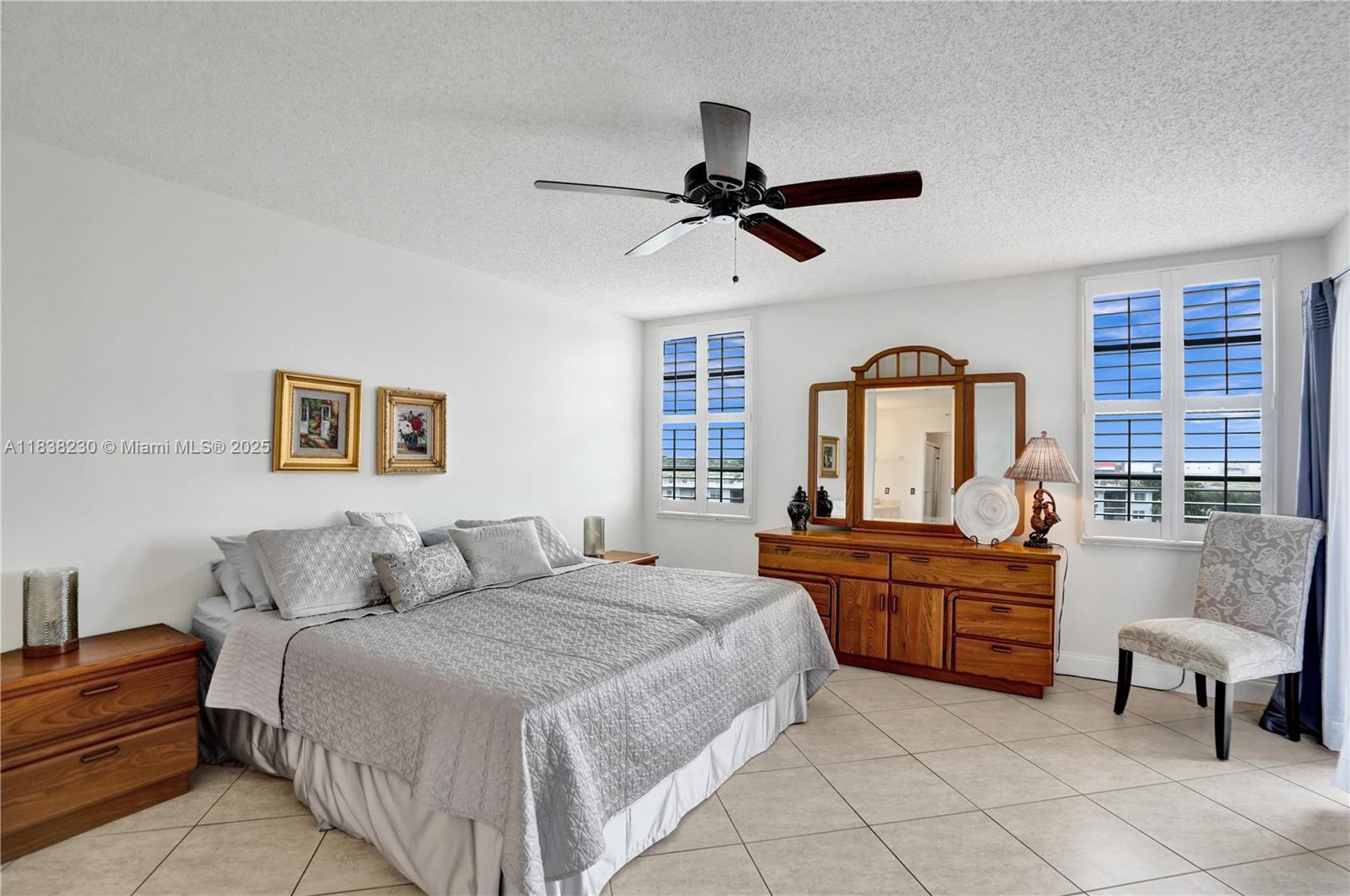 CYPRESS BEND CONDOMINIUM - Residential