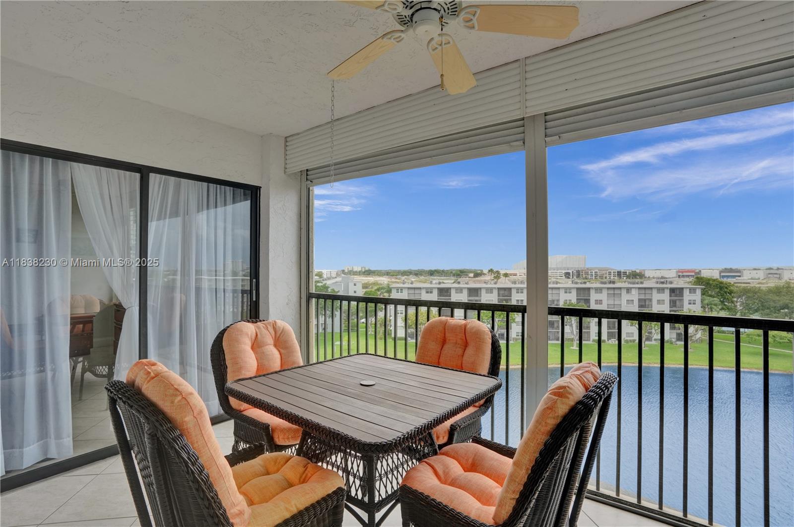 CYPRESS BEND CONDOMINIUM - Residential