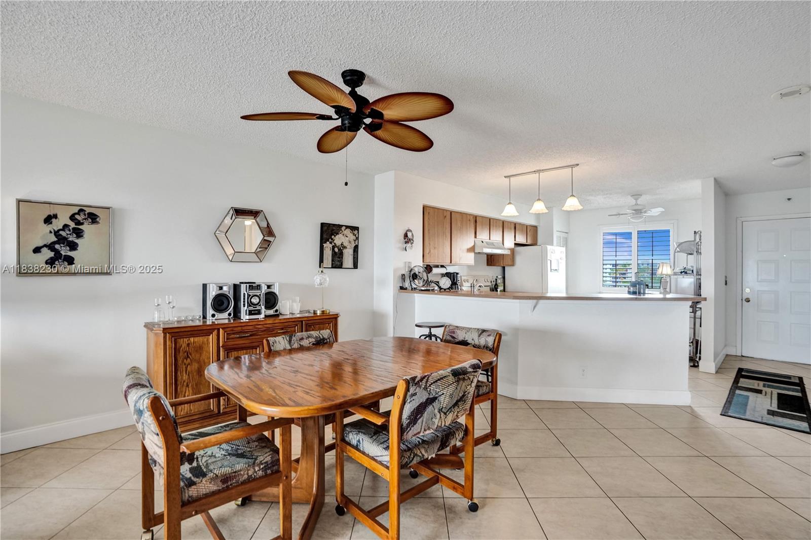CYPRESS BEND CONDOMINIUM - Residential