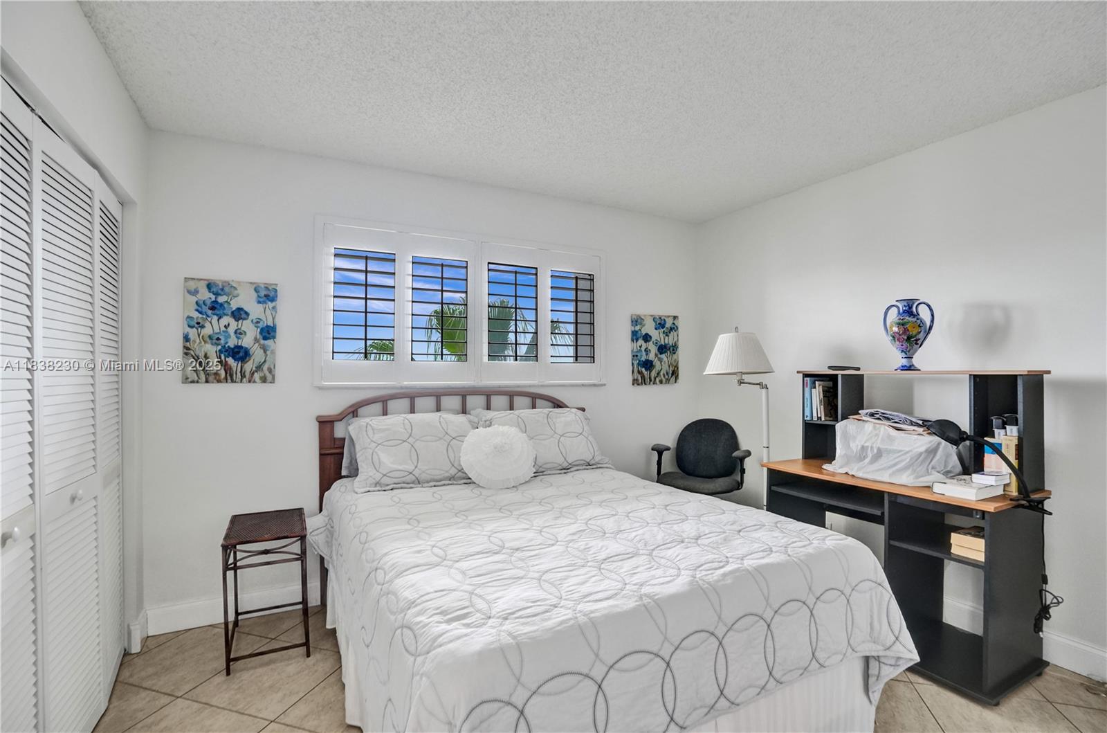 CYPRESS BEND CONDOMINIUM - Residential