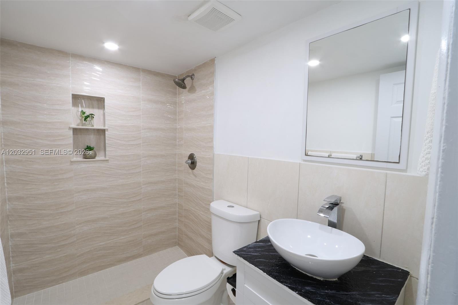 AGUA DULCE CONDO - Residential