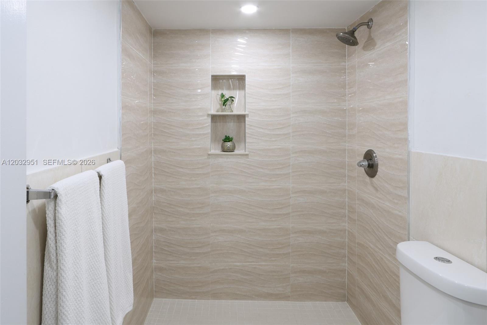 AGUA DULCE CONDO - Residential