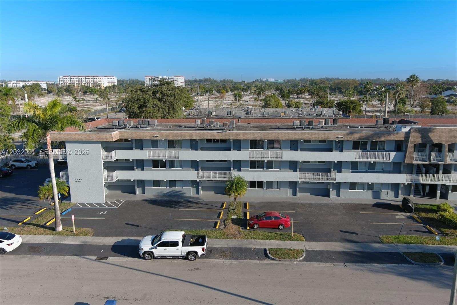 AGUA DULCE CONDO - Residential