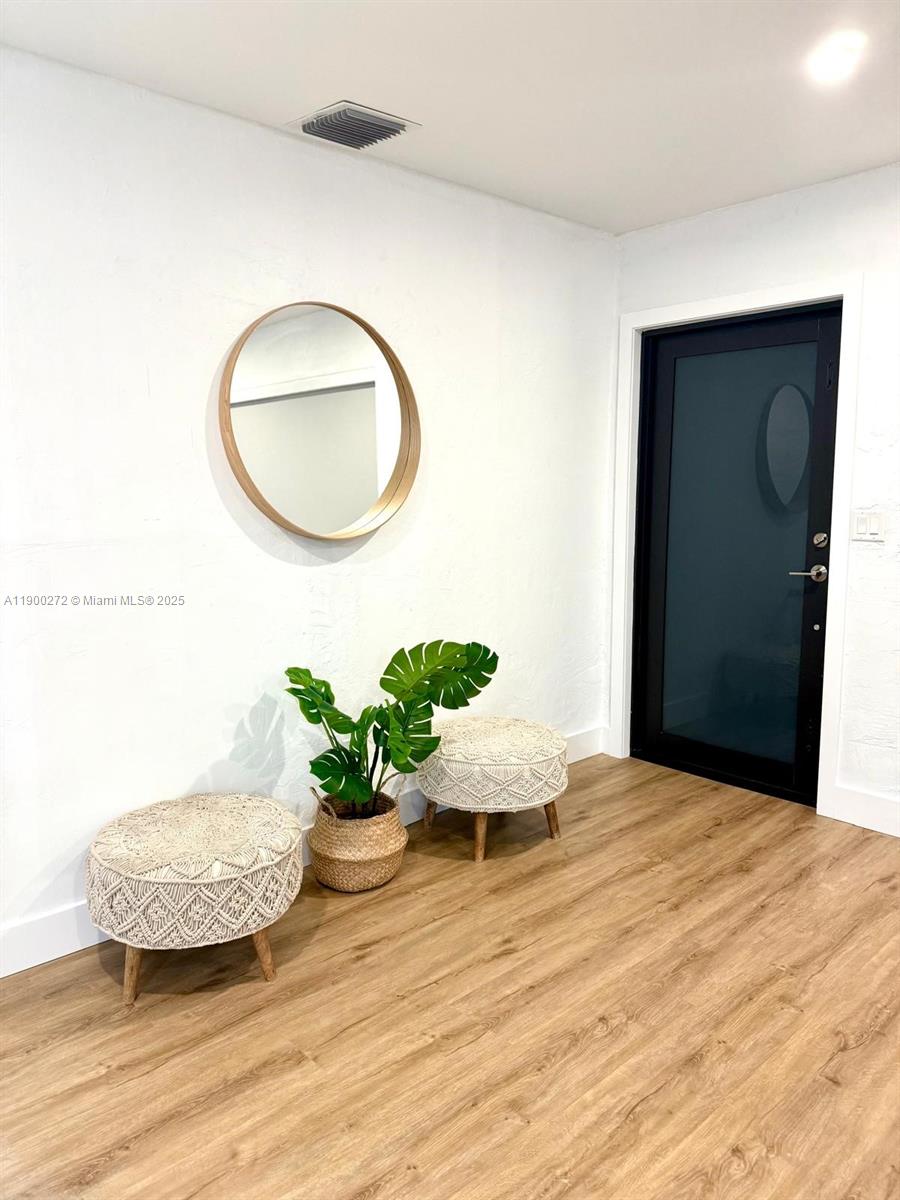 RICHLAND ESTATES - Residential Lease