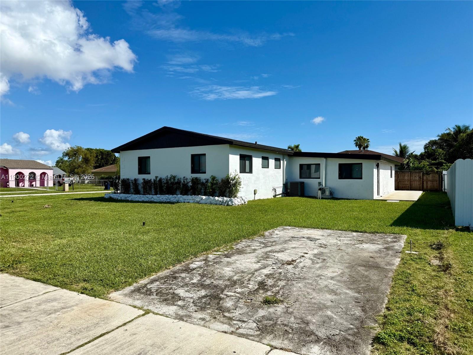 RICHLAND ESTATES - Residential Lease