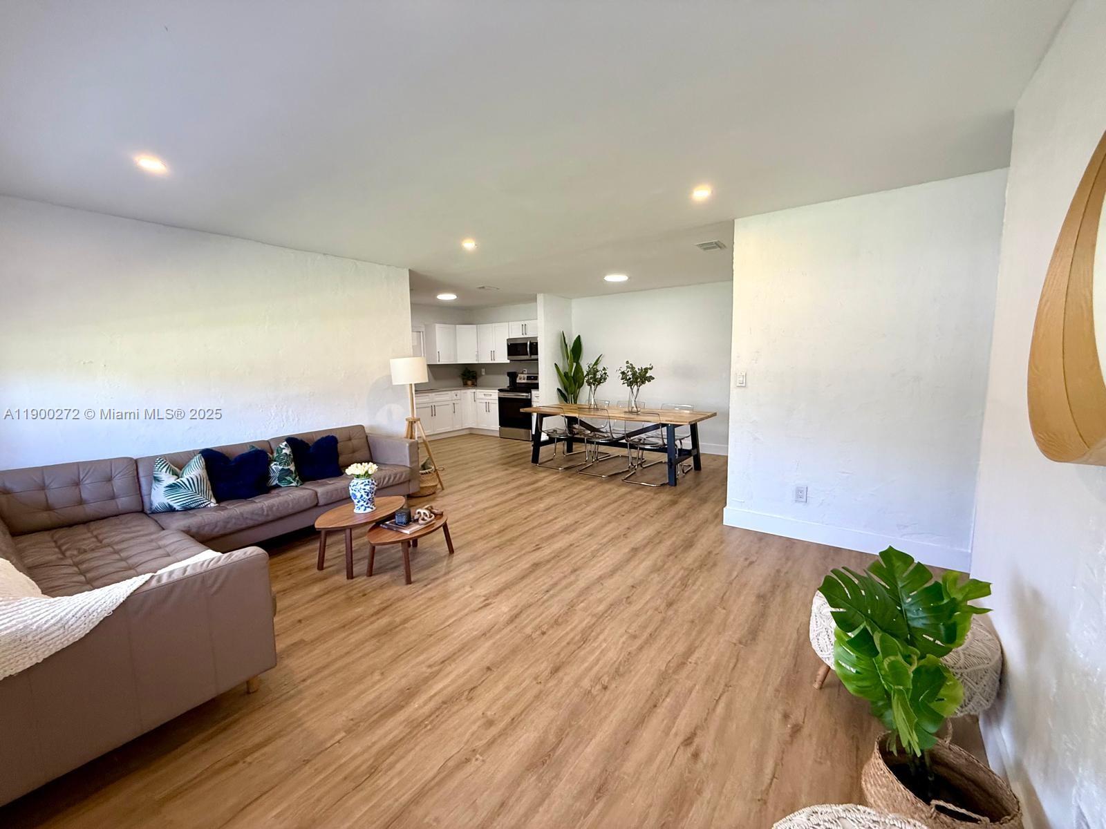 RICHLAND ESTATES - Residential Lease