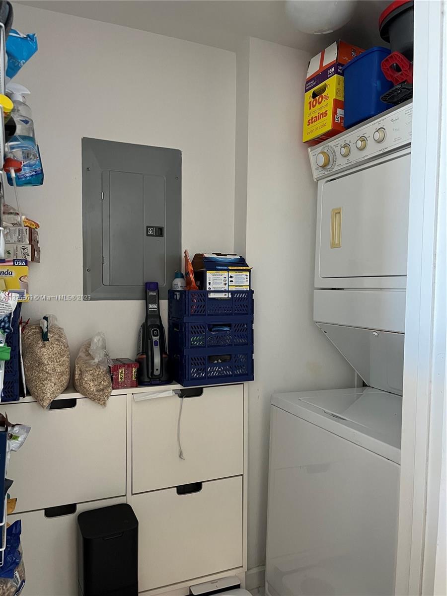 50 BISCAYNE CONDO - Residential Lease