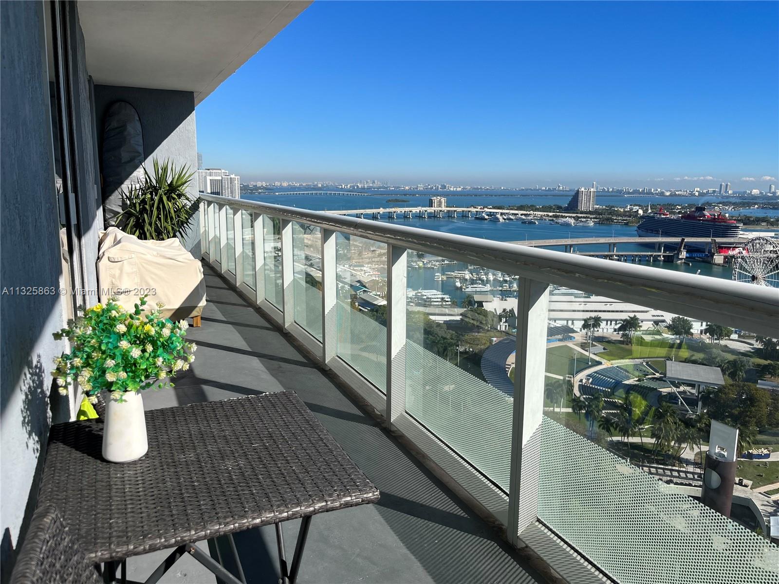 50 BISCAYNE CONDO - Residential Lease