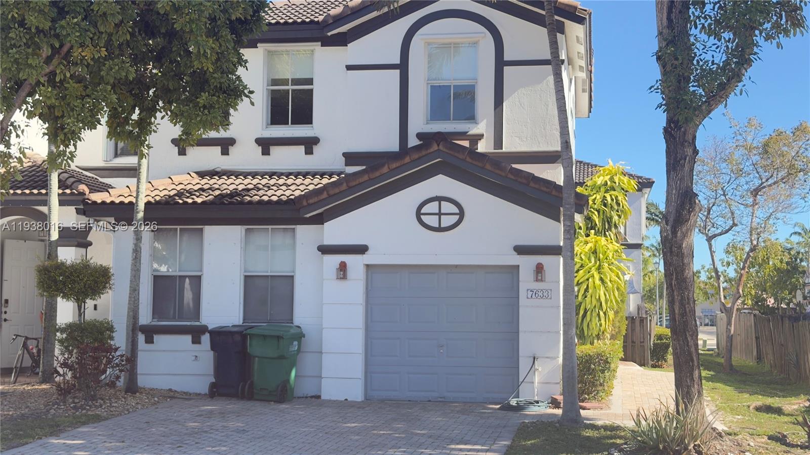 DORAL ISLES NORTH SEC TWO - Residential Lease