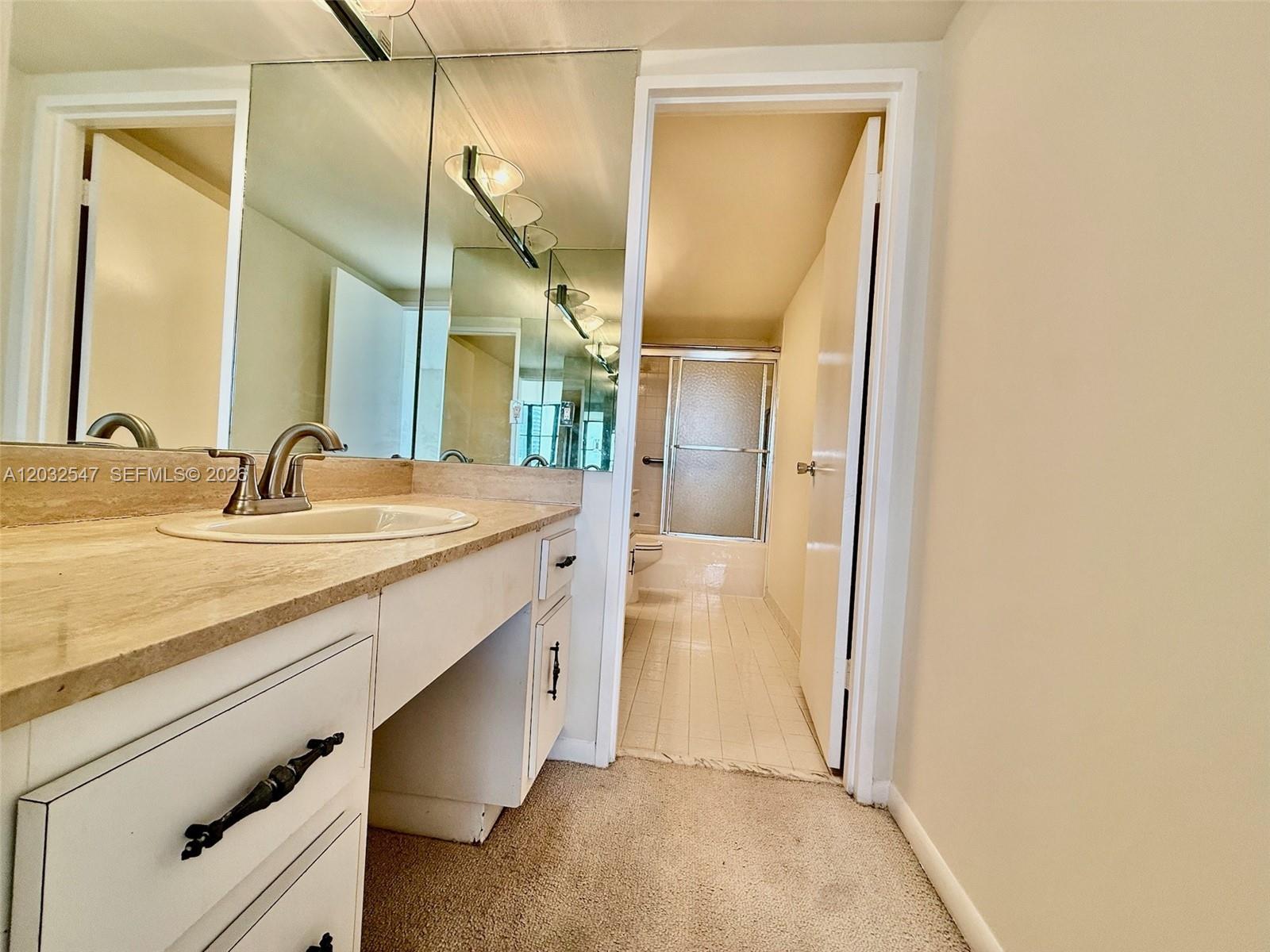 OLYMPUS CONDO PHASE - Residential