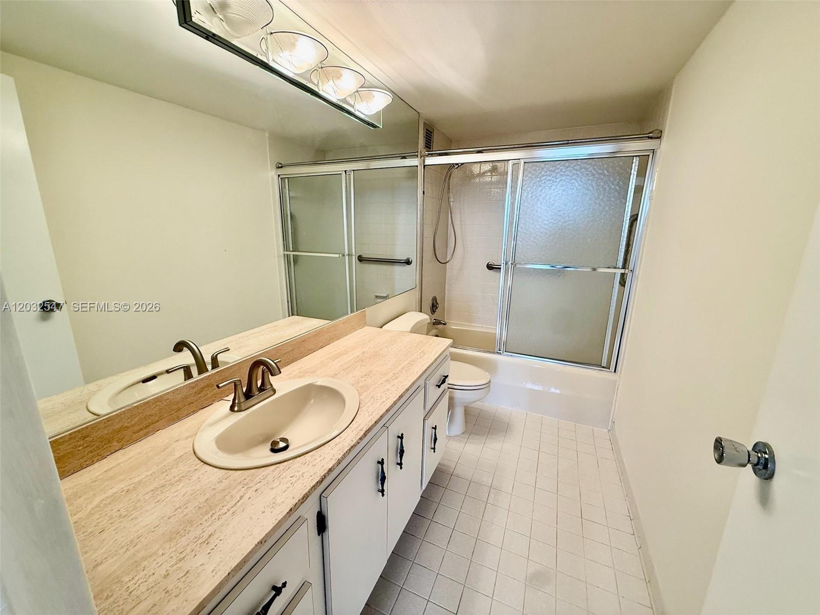 OLYMPUS CONDO PHASE - Residential