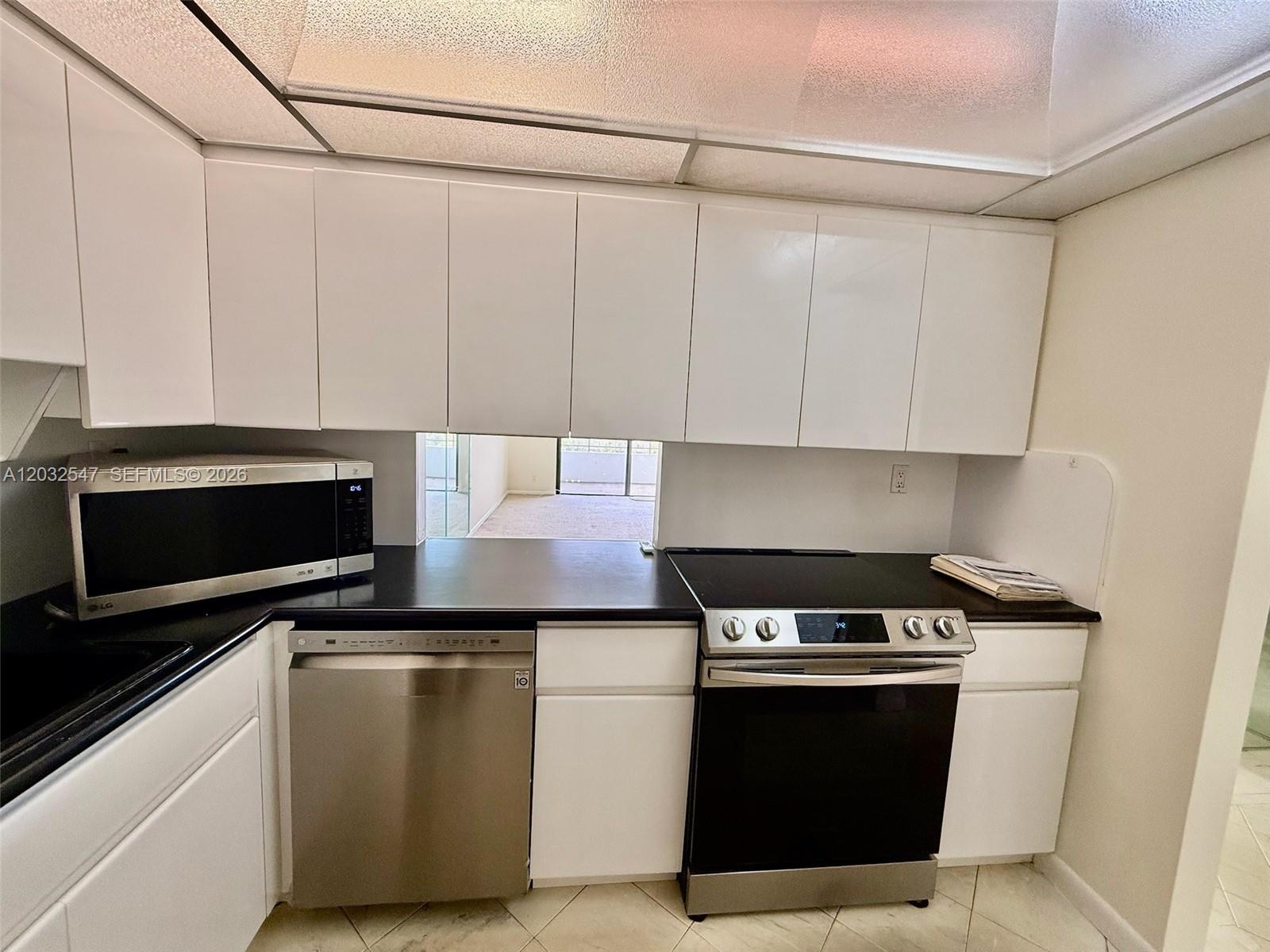 OLYMPUS CONDO PHASE - Residential