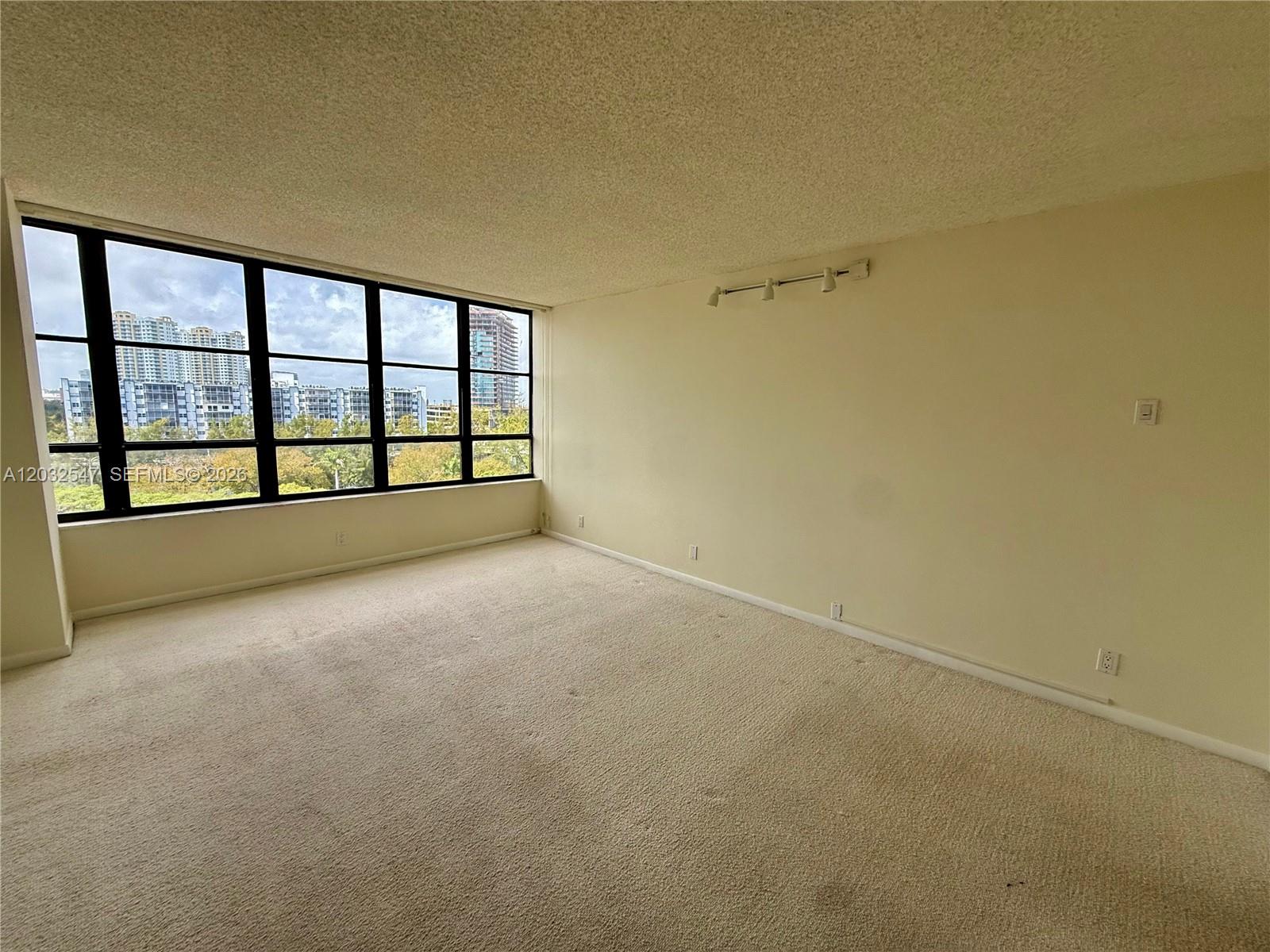OLYMPUS CONDO PHASE - Residential