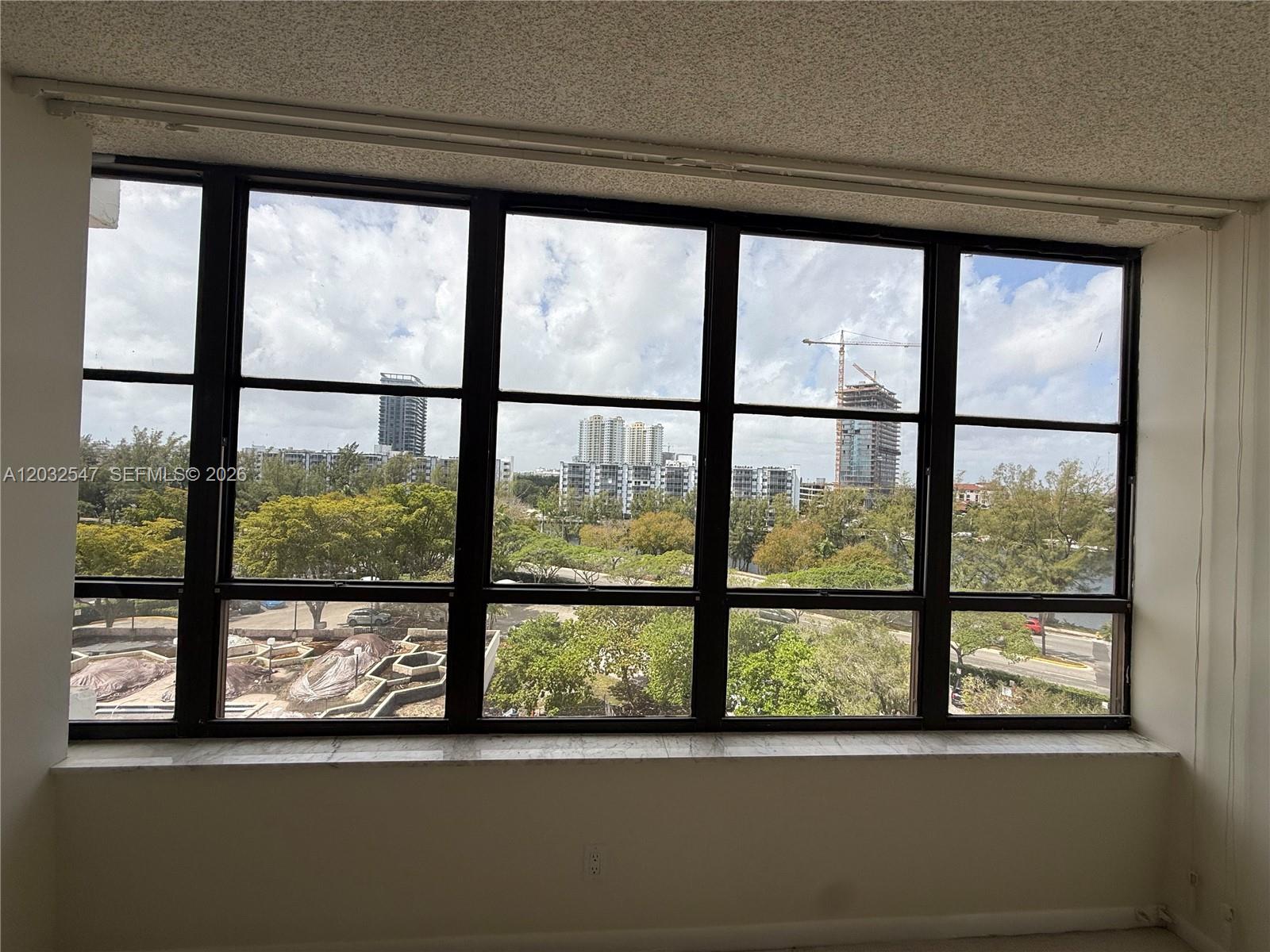 OLYMPUS CONDO PHASE - Residential