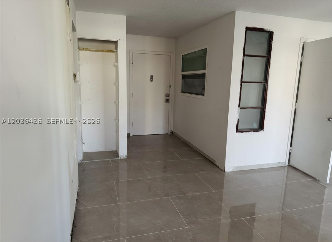 CYPRESS TREE CONDO BLDG 3 - Residential