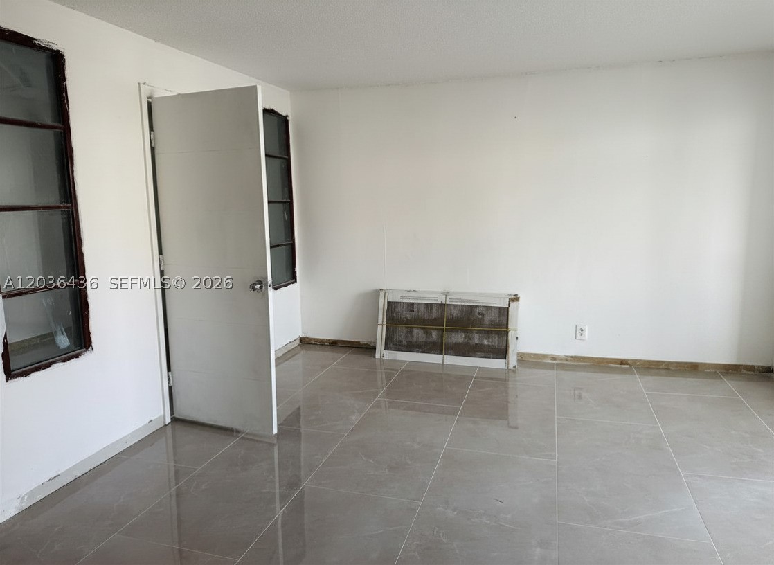 CYPRESS TREE CONDO BLDG 3 - Residential