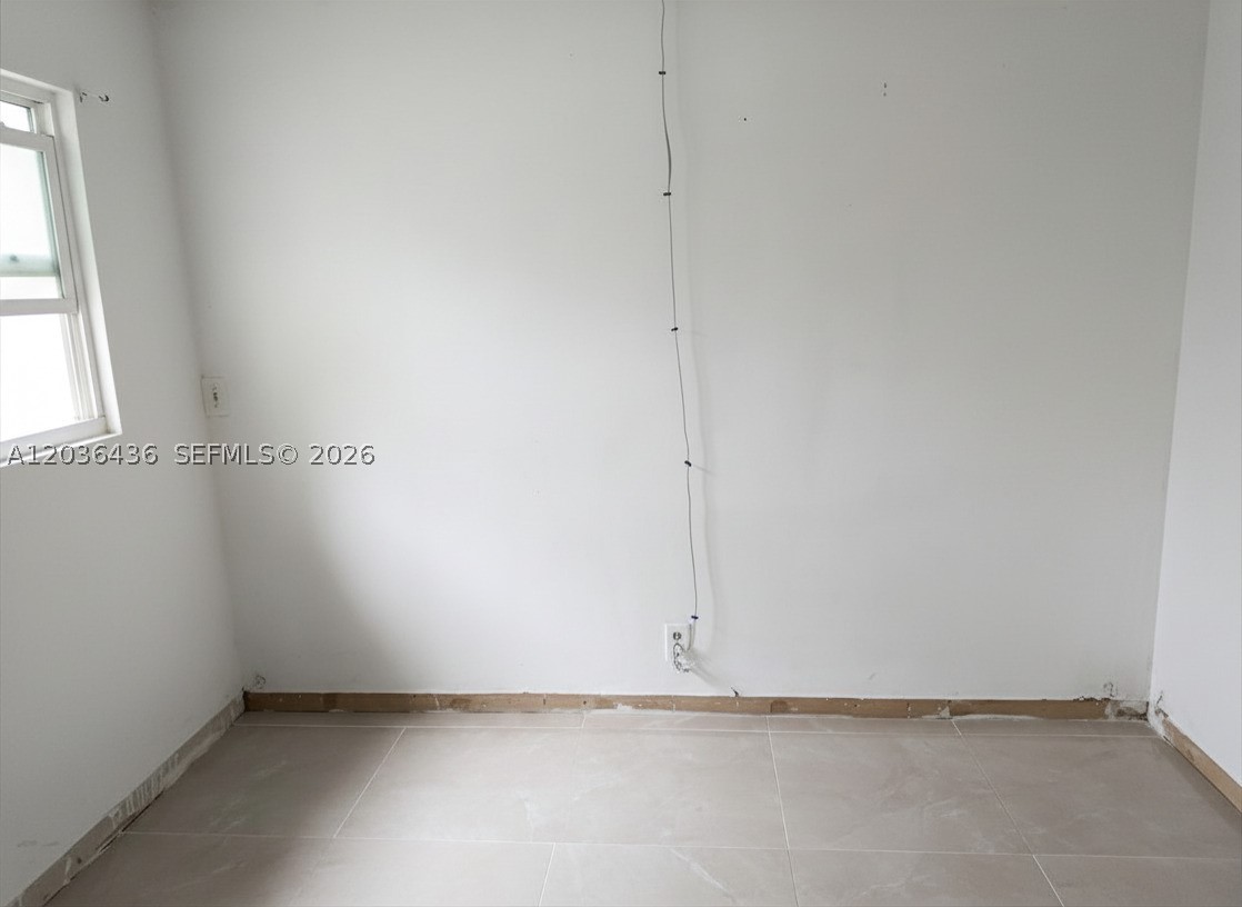 CYPRESS TREE CONDO BLDG 3 - Residential