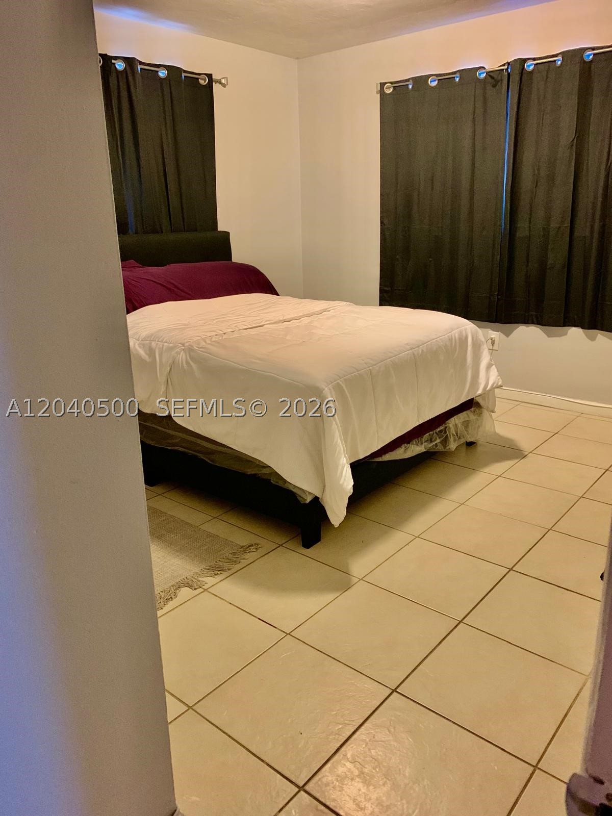 BISCAYNE PARK TERRACE CON - Residential