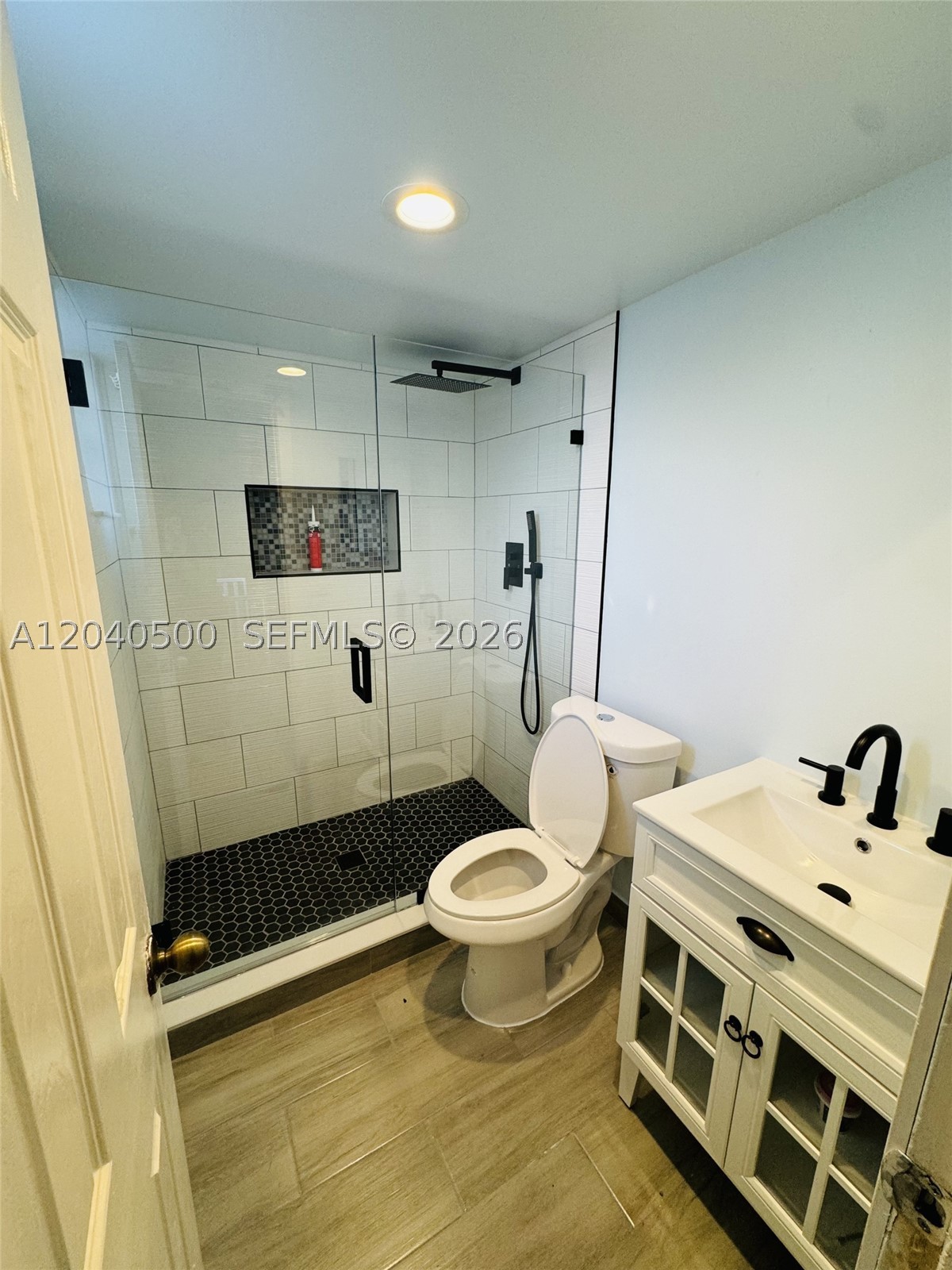 BISCAYNE PARK TERRACE CON - Residential