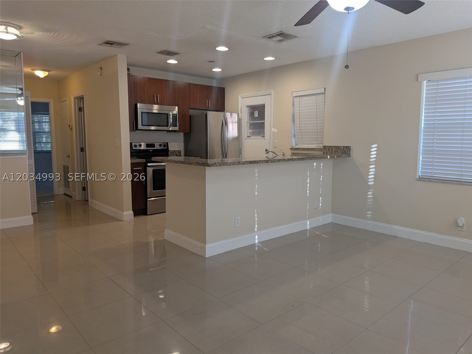 PROGRESSO - Residential Lease