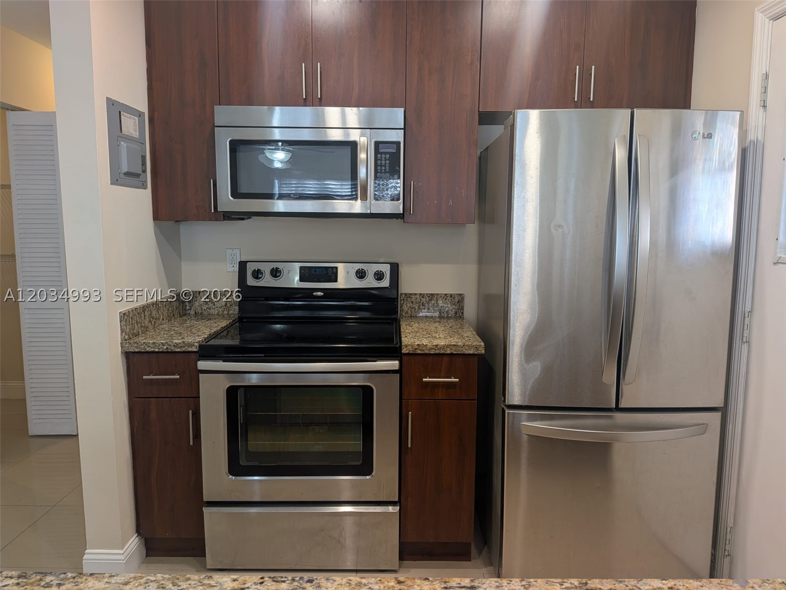 PROGRESSO - Residential Lease