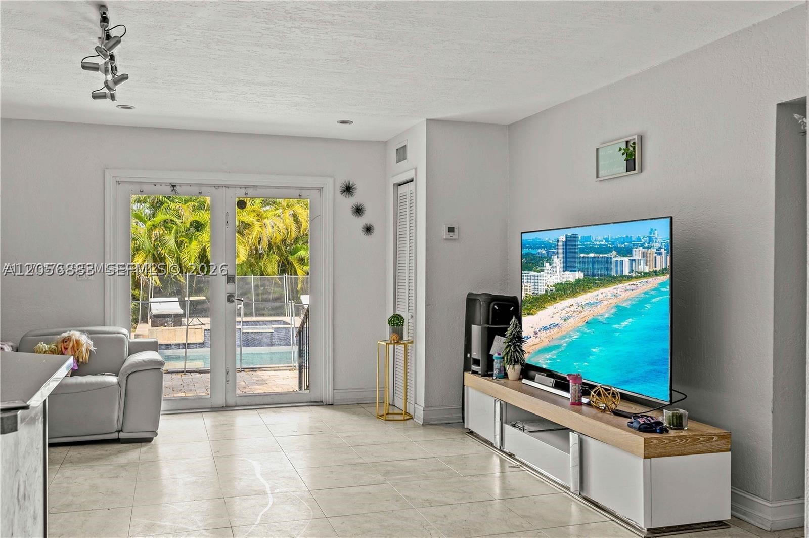NEW SILVERCREST REV - Residential