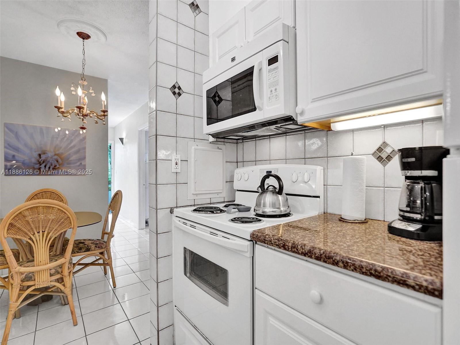 MAR-LEN GARDENS NO 4 CORP - Residential