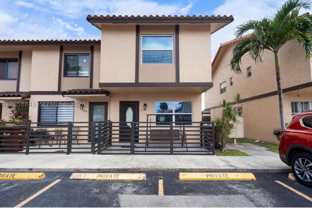 OASIS EN MANGO HILL CONDO - Residential