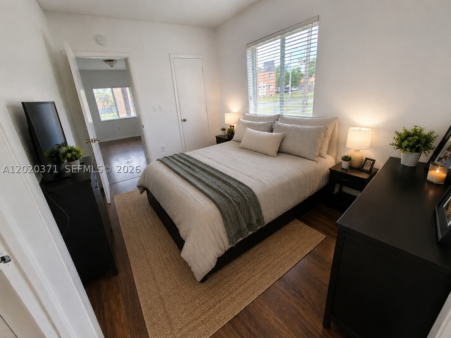 SUNSET PALM VILLAS CONDO - Residential