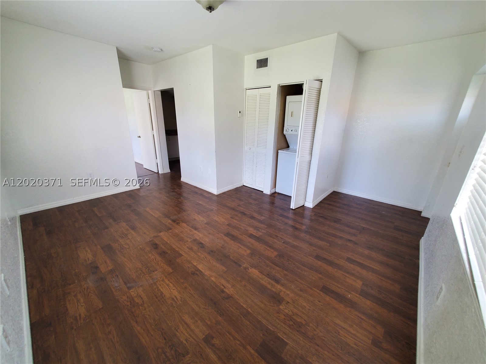 SUNSET PALM VILLAS CONDO - Residential