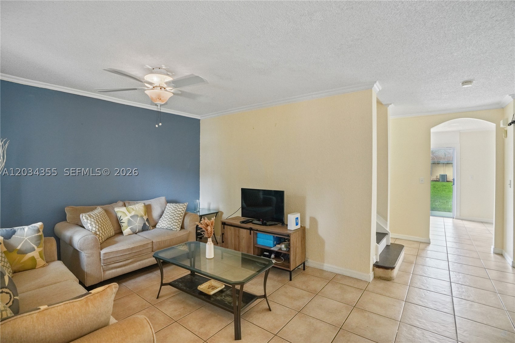 RAINTREE VILLAS - Residential