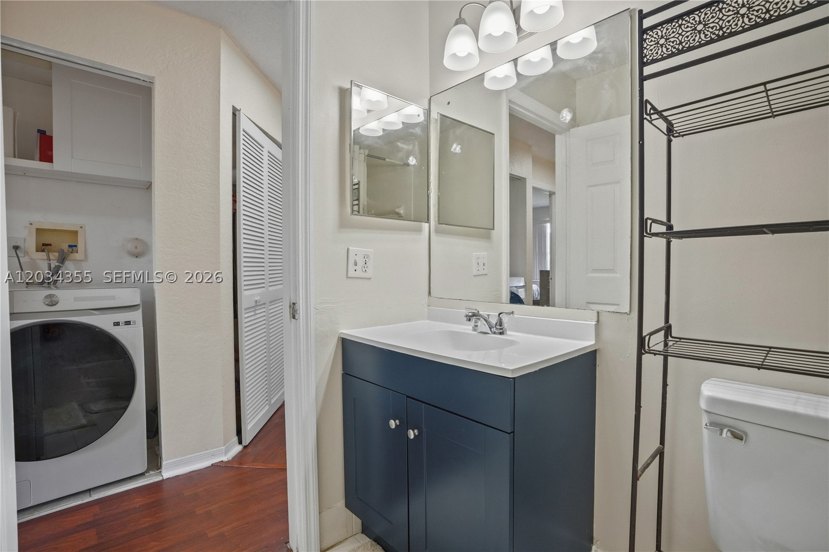 RAINTREE VILLAS - Residential