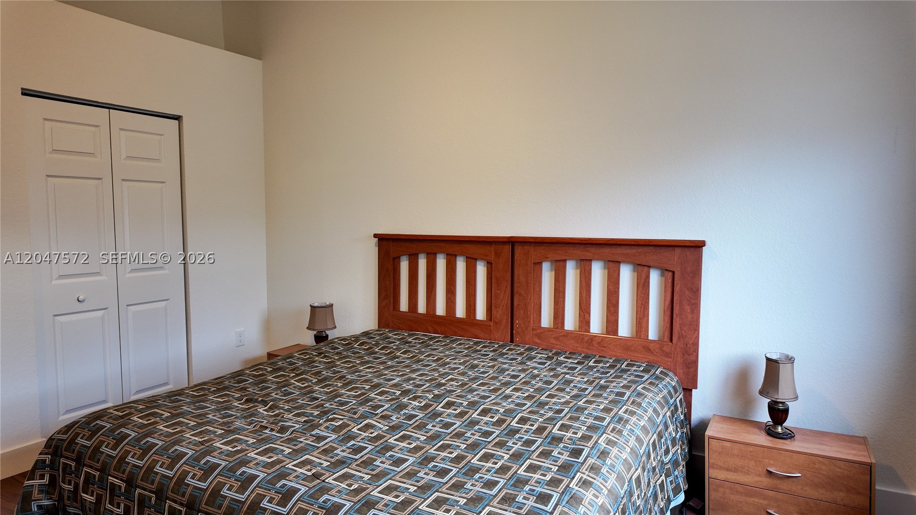 DIMENSIONS AT DORAL - Residential Lease