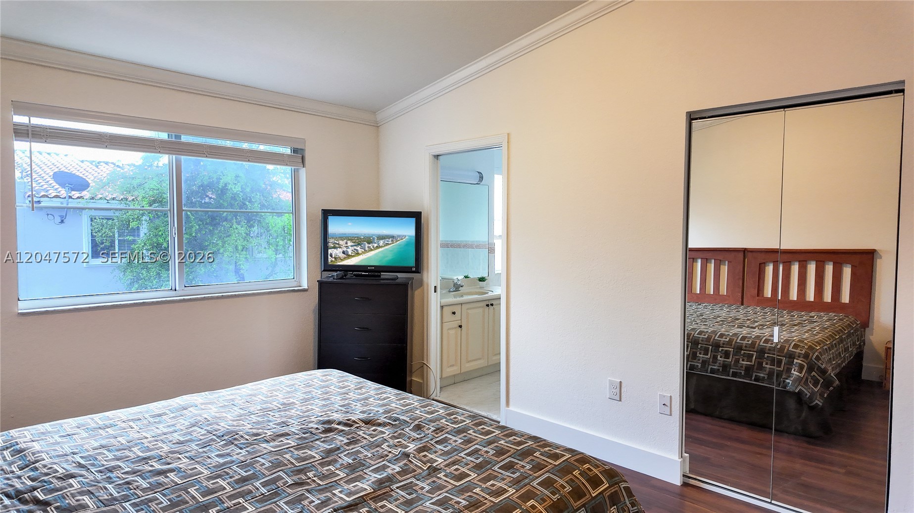 DIMENSIONS AT DORAL - Residential Lease