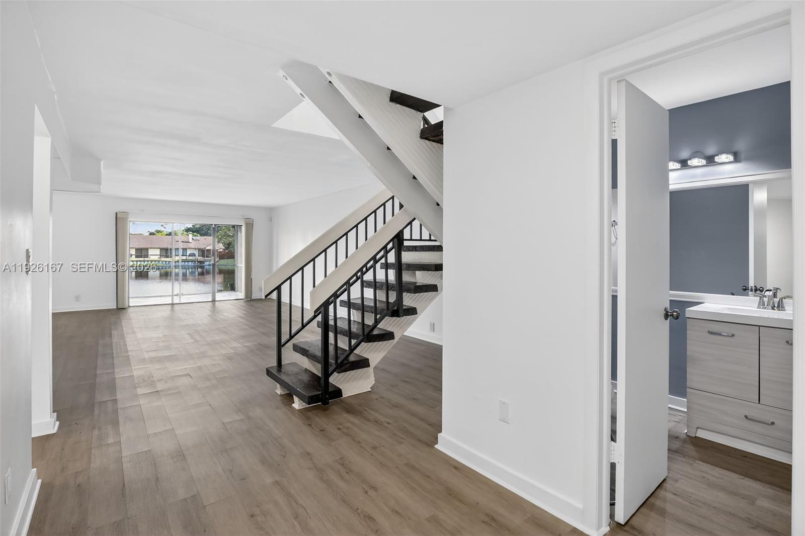 TRELLISES 1A CONDO - Residential