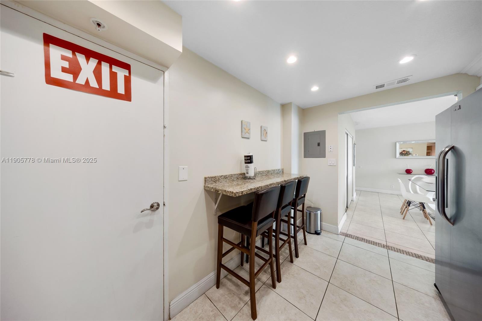 TIDES ON HOLLYWOOD BEACH - Residential