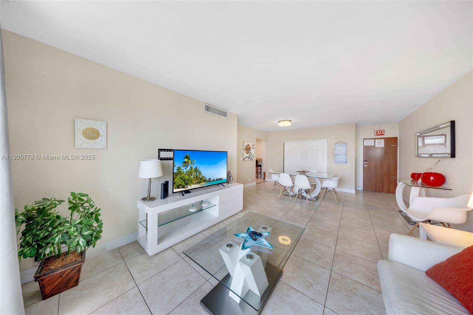 TIDES ON HOLLYWOOD BEACH - Residential