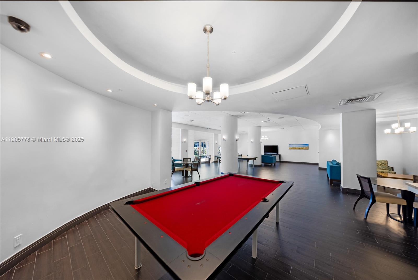 TIDES ON HOLLYWOOD BEACH - Residential