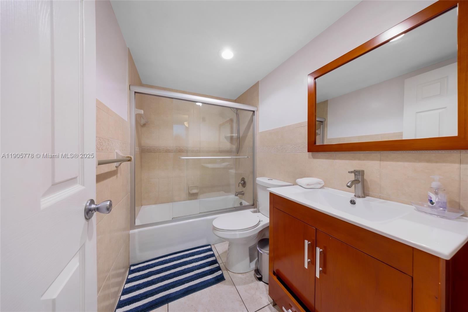 TIDES ON HOLLYWOOD BEACH - Residential