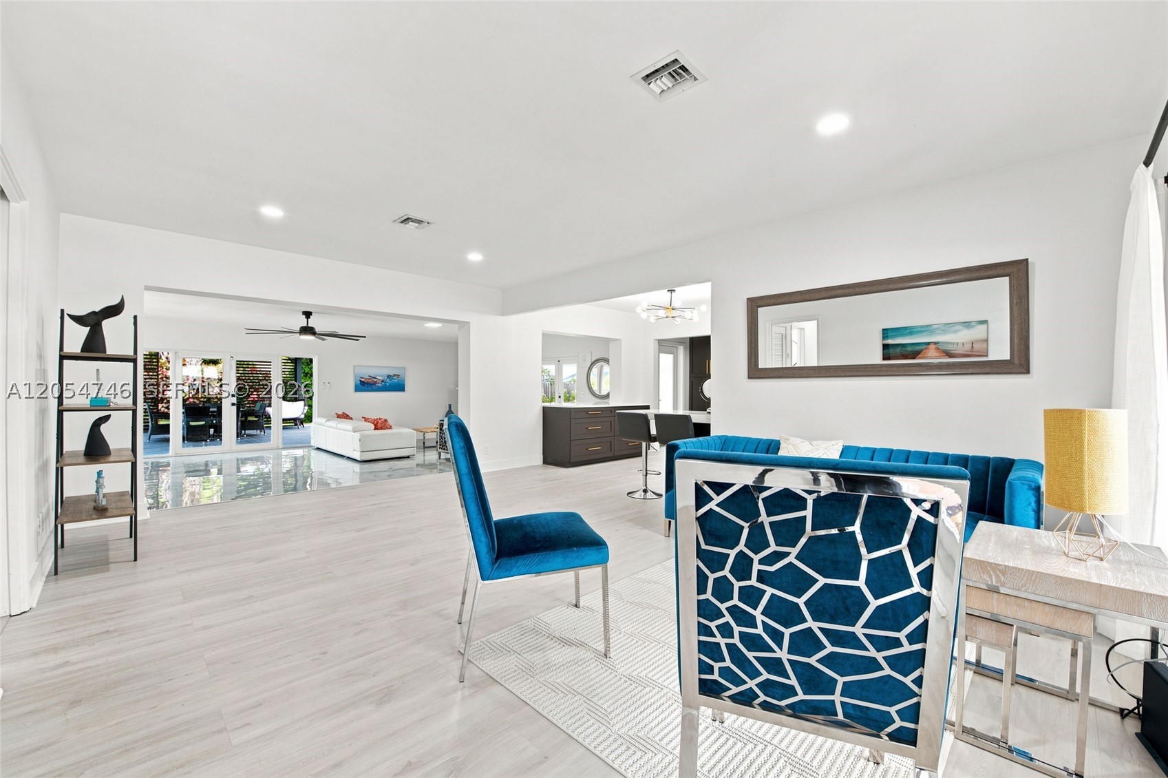 PINE CREST FIRST ADD - Residential