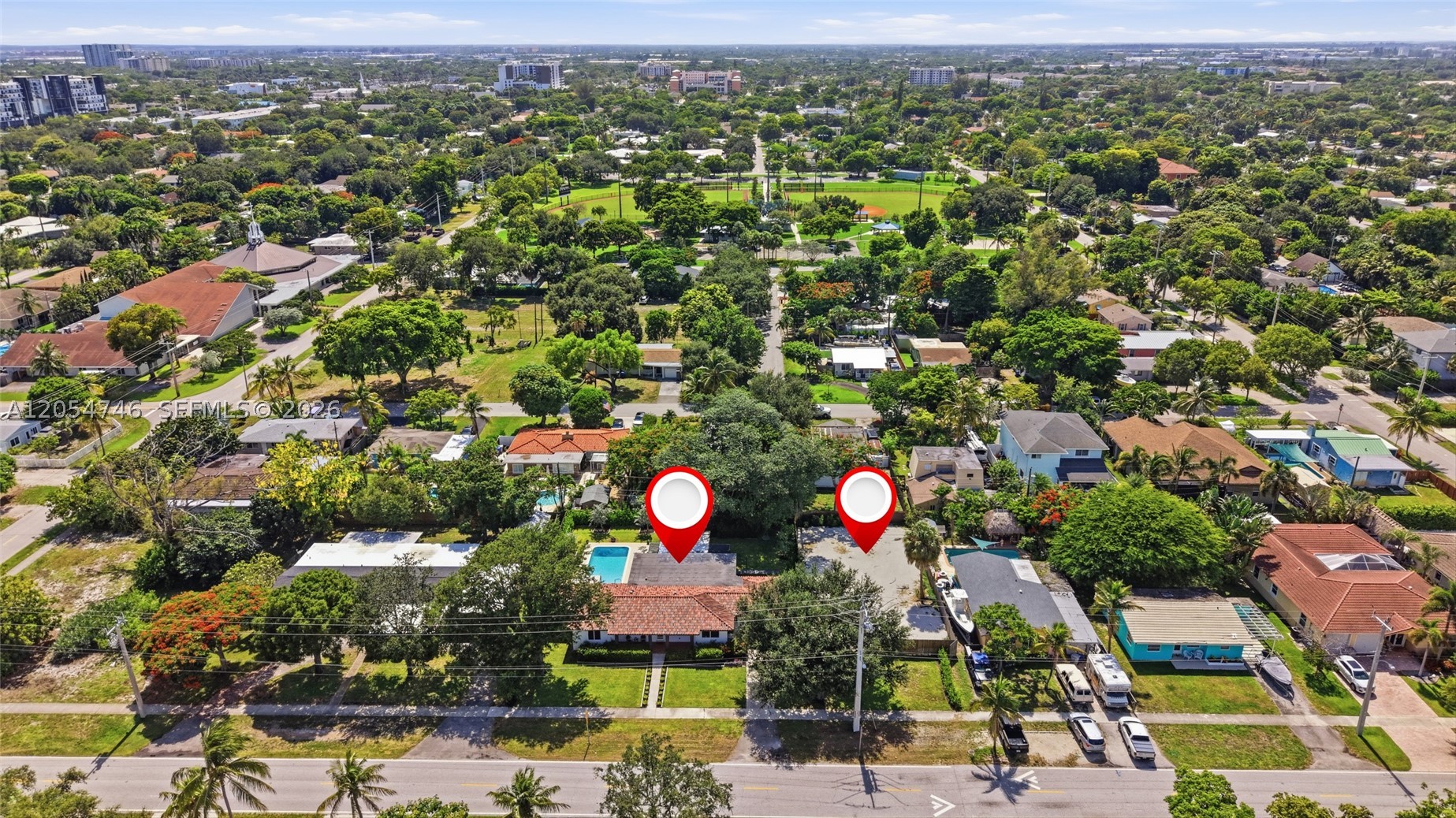 PINE CREST FIRST ADD - Residential