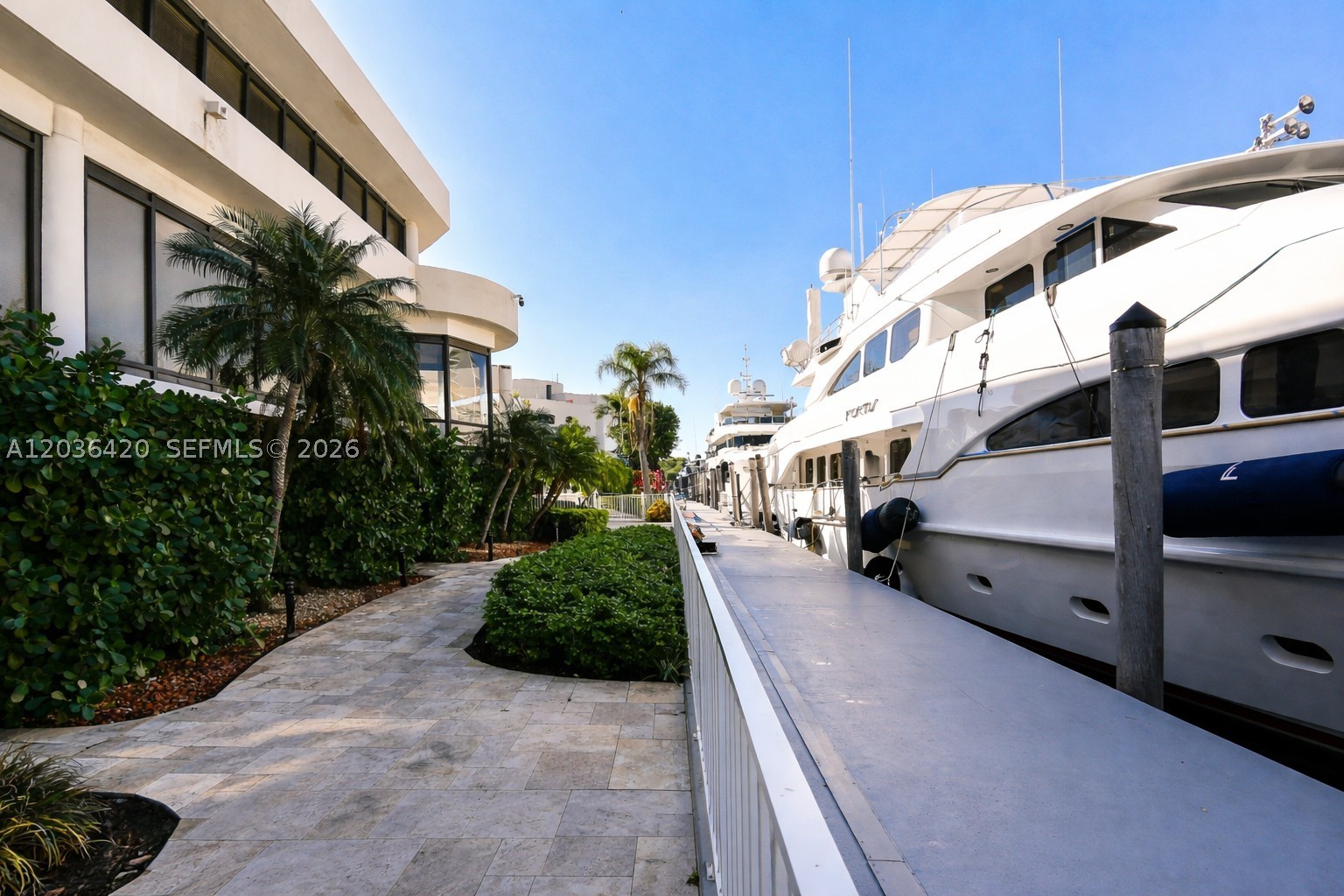 TURNBERRY ISLE CONDO - Residential Lease