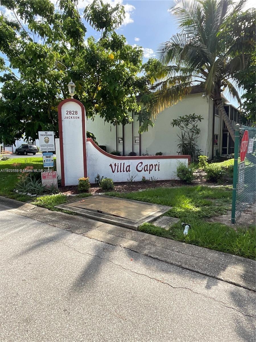 VILLA CAPRI CONDOMINIUM - Residential