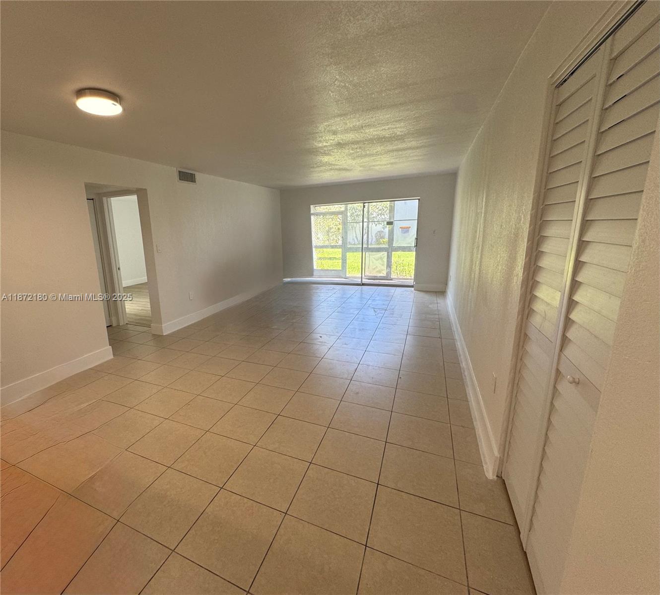 VILLA CAPRI CONDOMINIUM - Residential