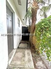 COLLIER GROVES - Residential Lease